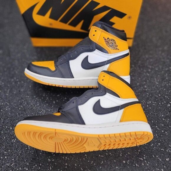 Nike Air Jordan 1 Retro High OG Taxi Yellow Toe 555088-711 MEN SZ 9 - Picture 5 of 7